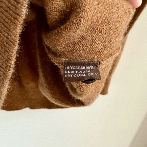 J. McLaughlin Men's Tan Crewneck Sweater - Picture 3 of 3